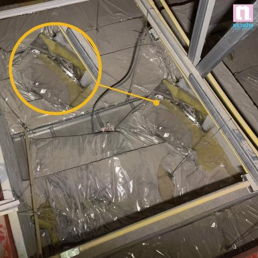 A yellow circle with a yellow circle around the inside of a room

AI-generated content may be incorrect.
